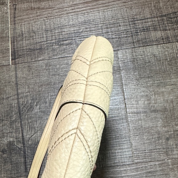 Vintage Coach Beige Crossbody Bag - Picture 16 of 16